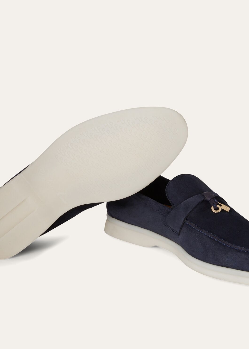Product image for Summer Charms Walk 13 Suede
