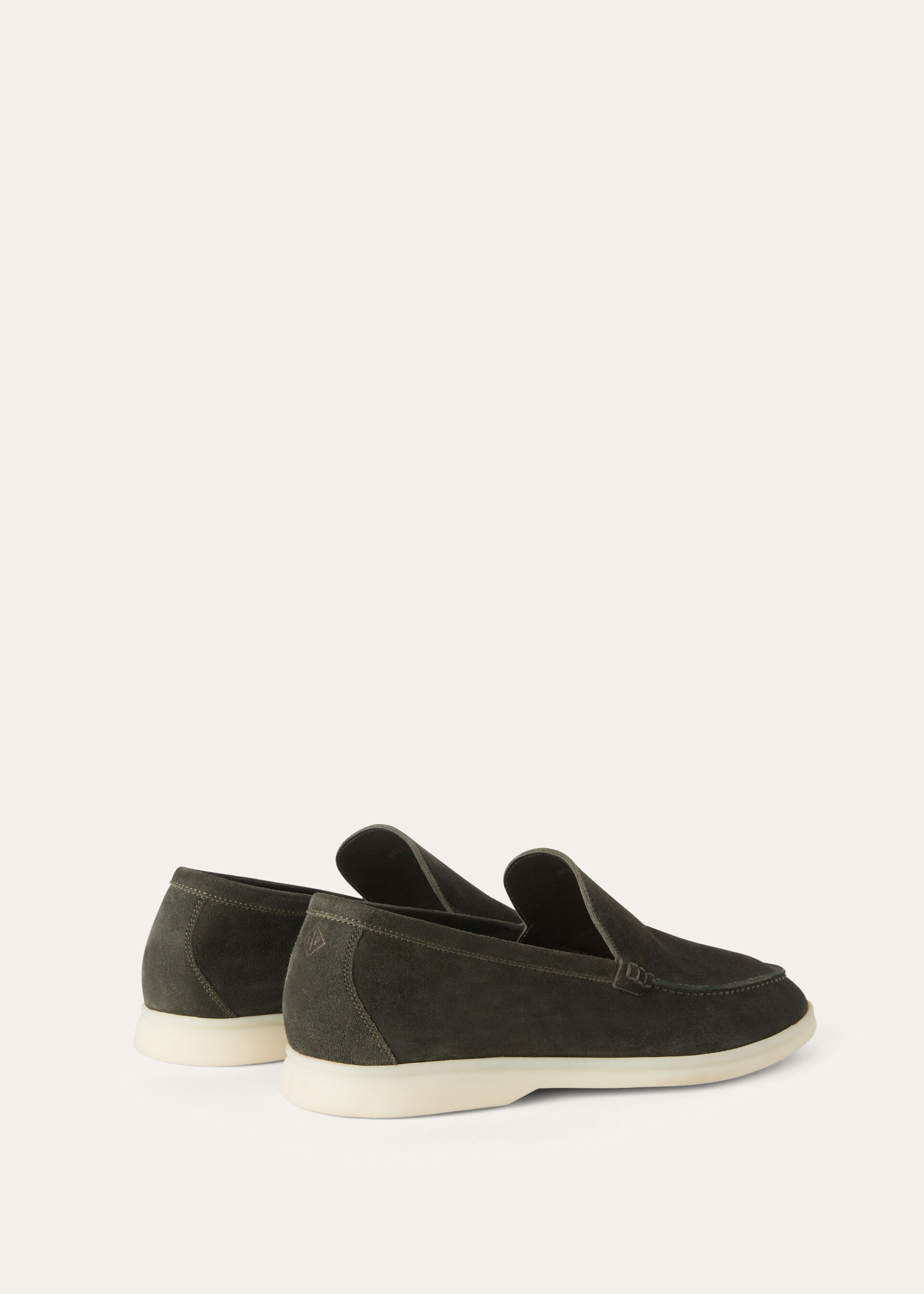 SUMMER WALK SUEDE