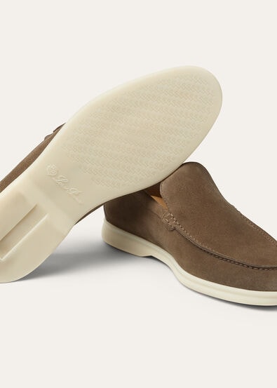 SUMMER WALK SUEDE
