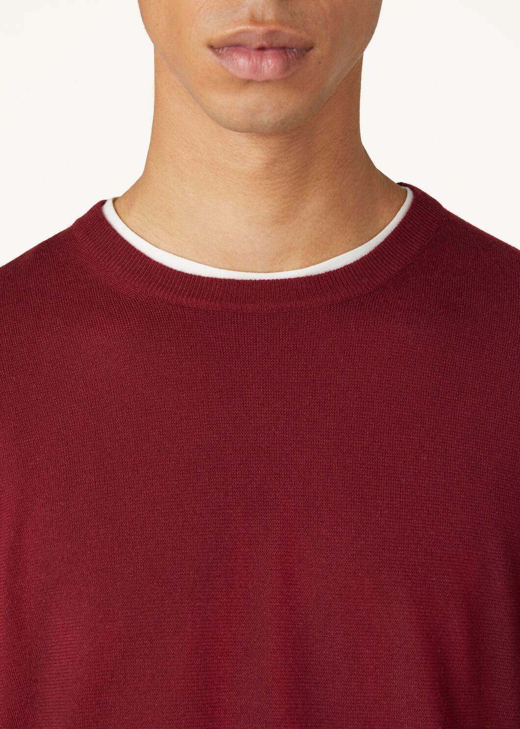 Superlight Crewneck Baby Cashmere Solid-Colored Tibetan Red Superlight Crewneck Baby Cashmere Solid-Colored Tibetan Red
