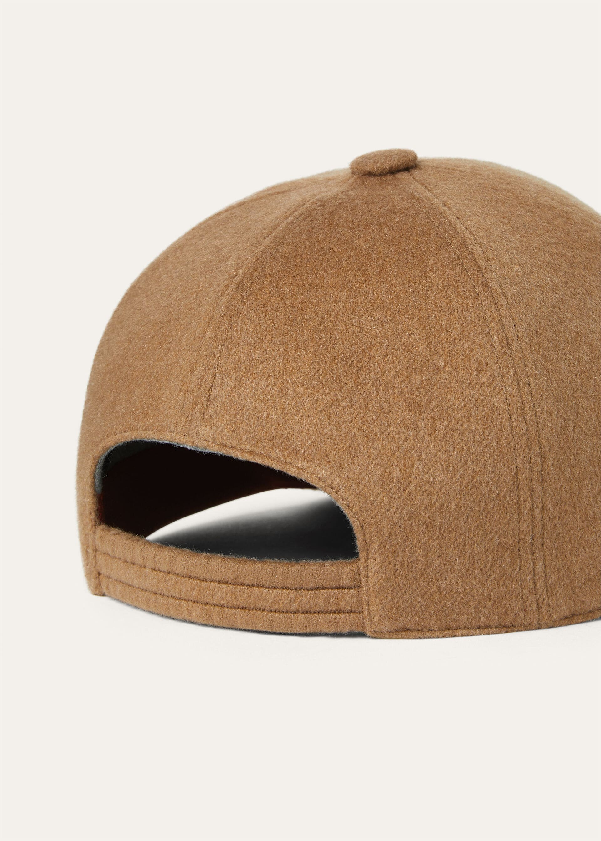 BASEBALL S VELVET CASH  STORM
