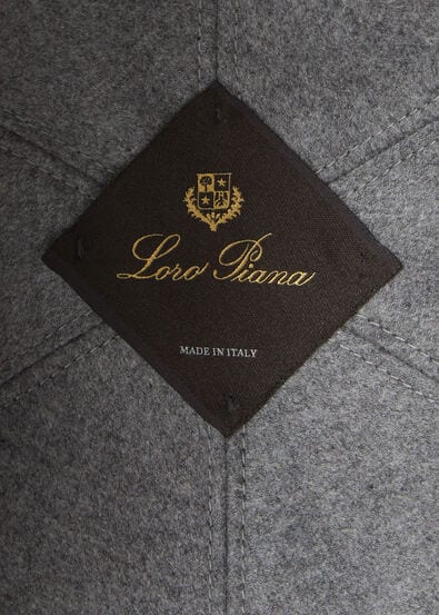 BASEBALL S VELVET CASH  STORM