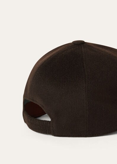 BASEBALL S VELVET CASH  STORM