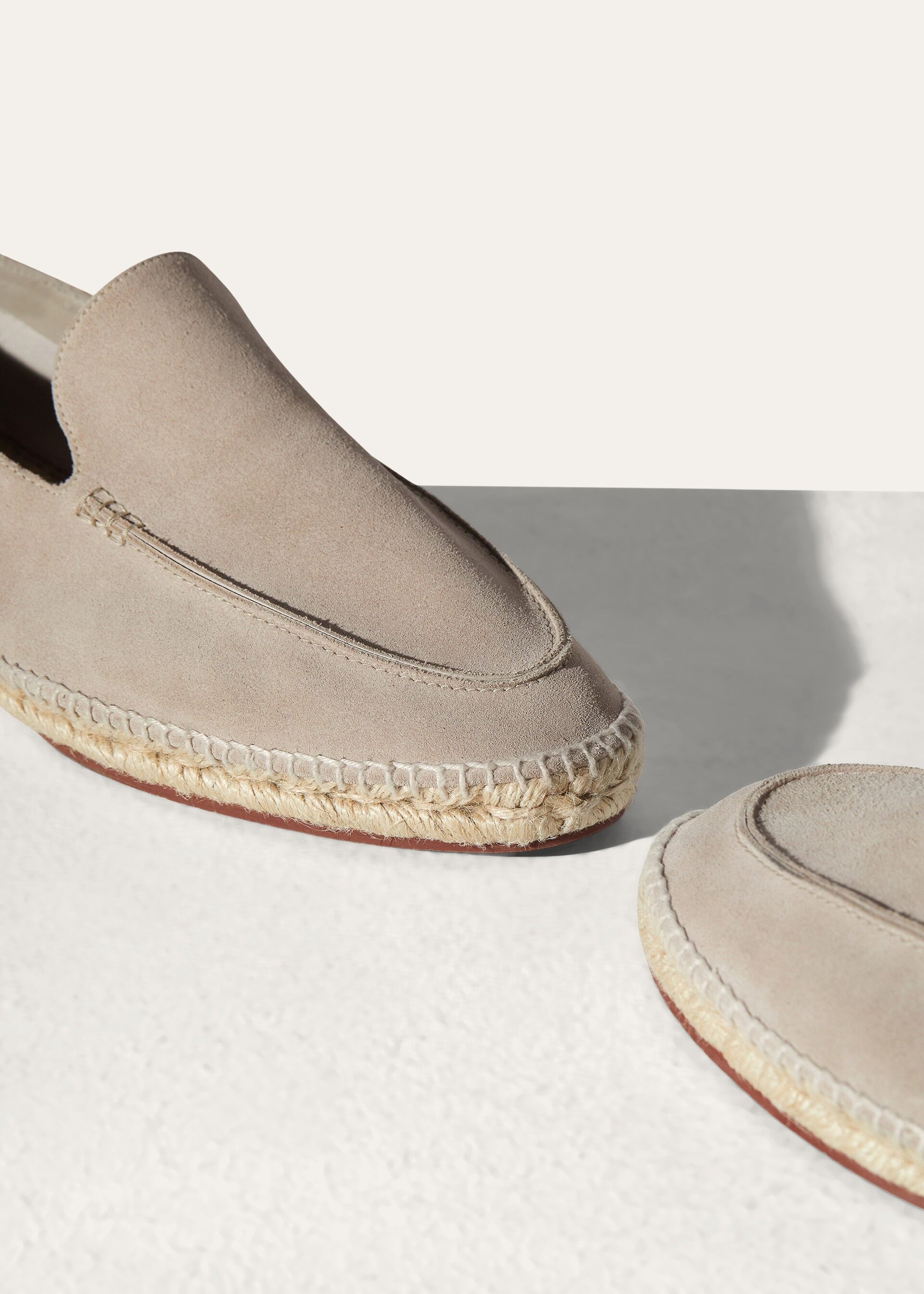 SEASIDE WALK SUEDE