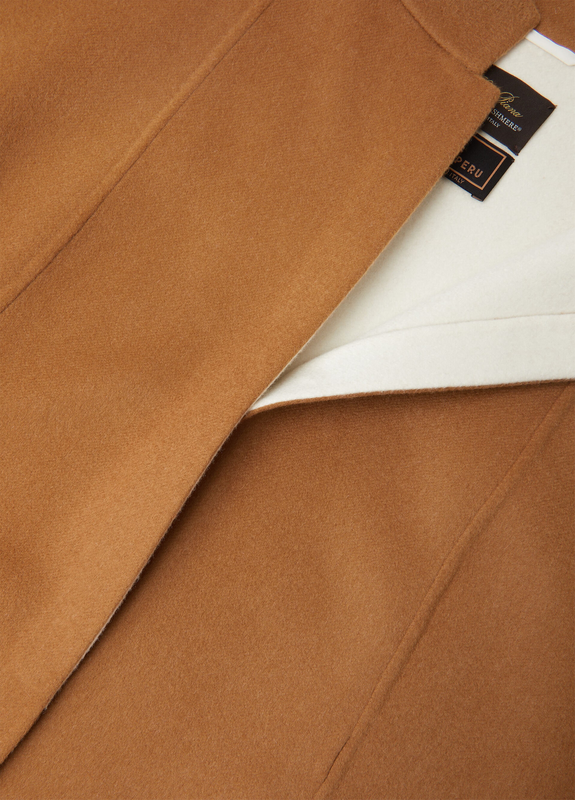 SALZBURG CAPE D. VICUNA BABY CASH