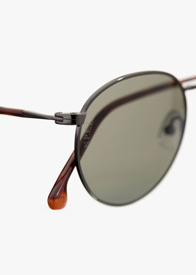 Weekend Sunglasses Weekend Sunglasses