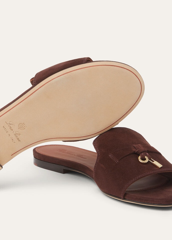 ☆韓国の人気☆【Loro Piana】☆Summer Charms Suede Sandal☆ Summer Charms Sandal Suede Goatskin Fireplace | Loro Piana US