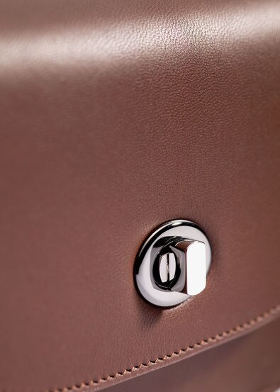 Belt Bag Flap Pouch Belt Bag Flap Pouch