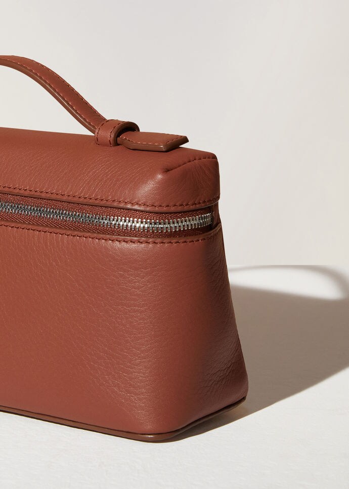 Extra Pocket L19 Pouch-Dyed Calfskin