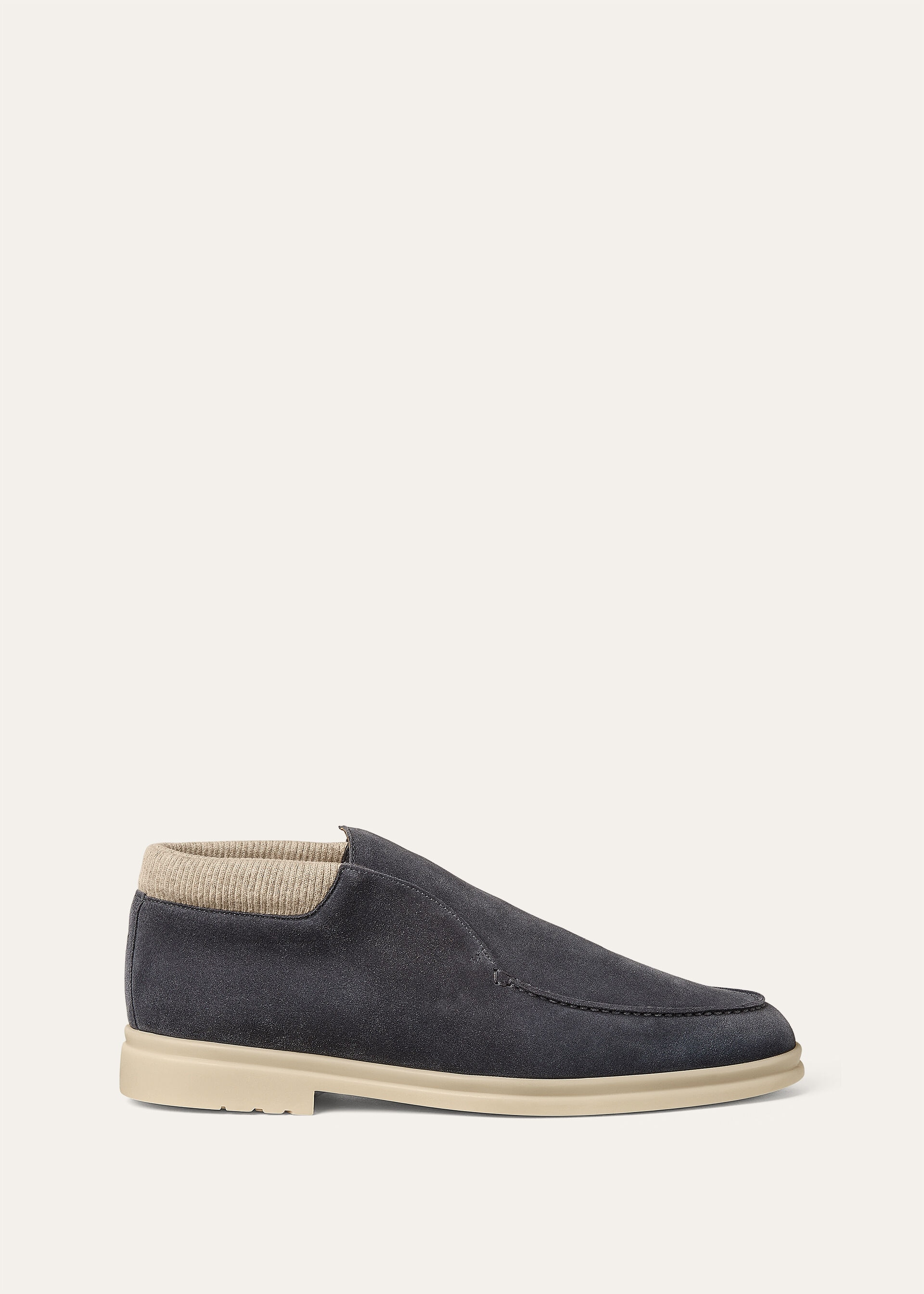 OPEN WINTERY WALK SUEDE