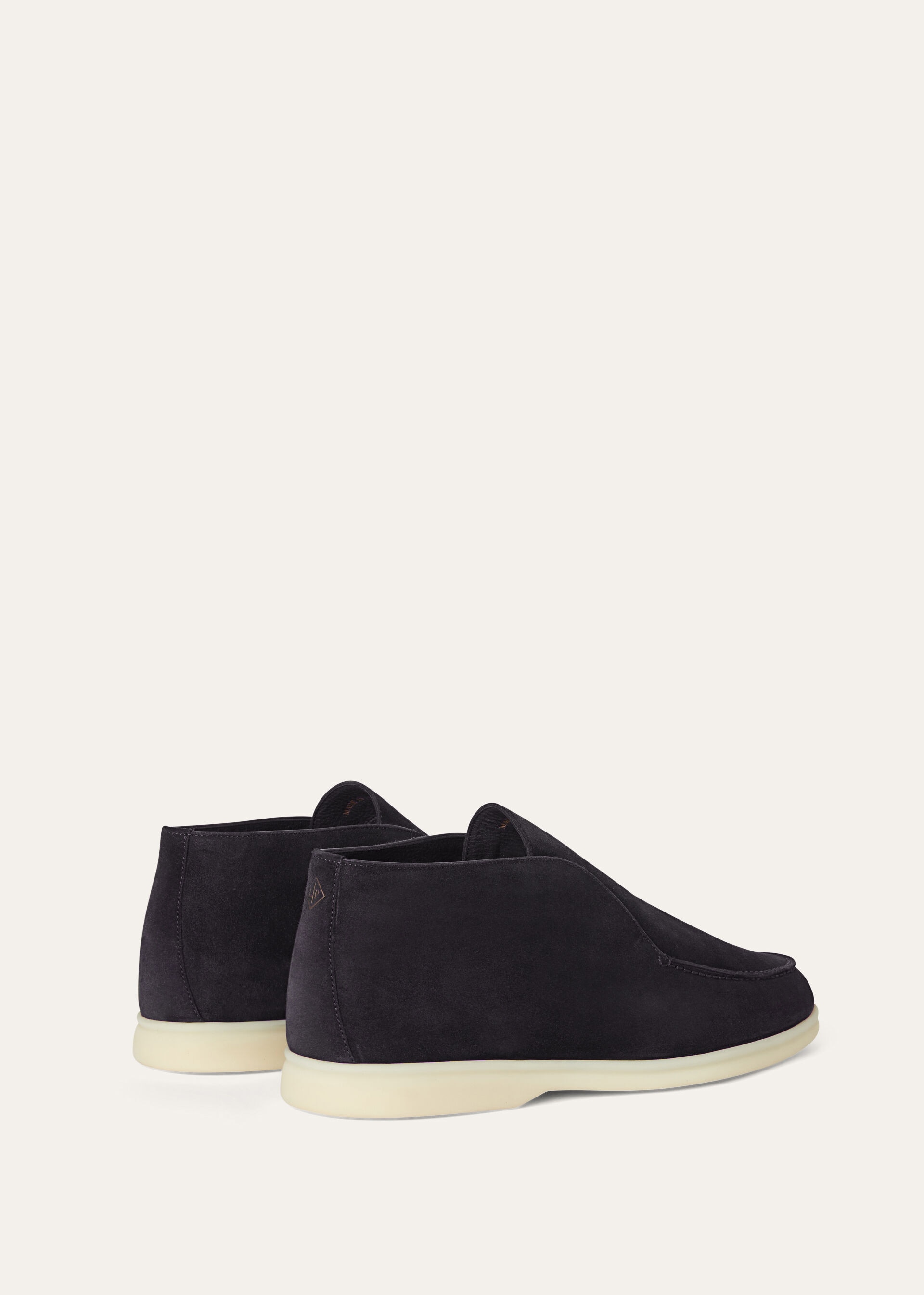 OPEN WALK SUEDE FUR