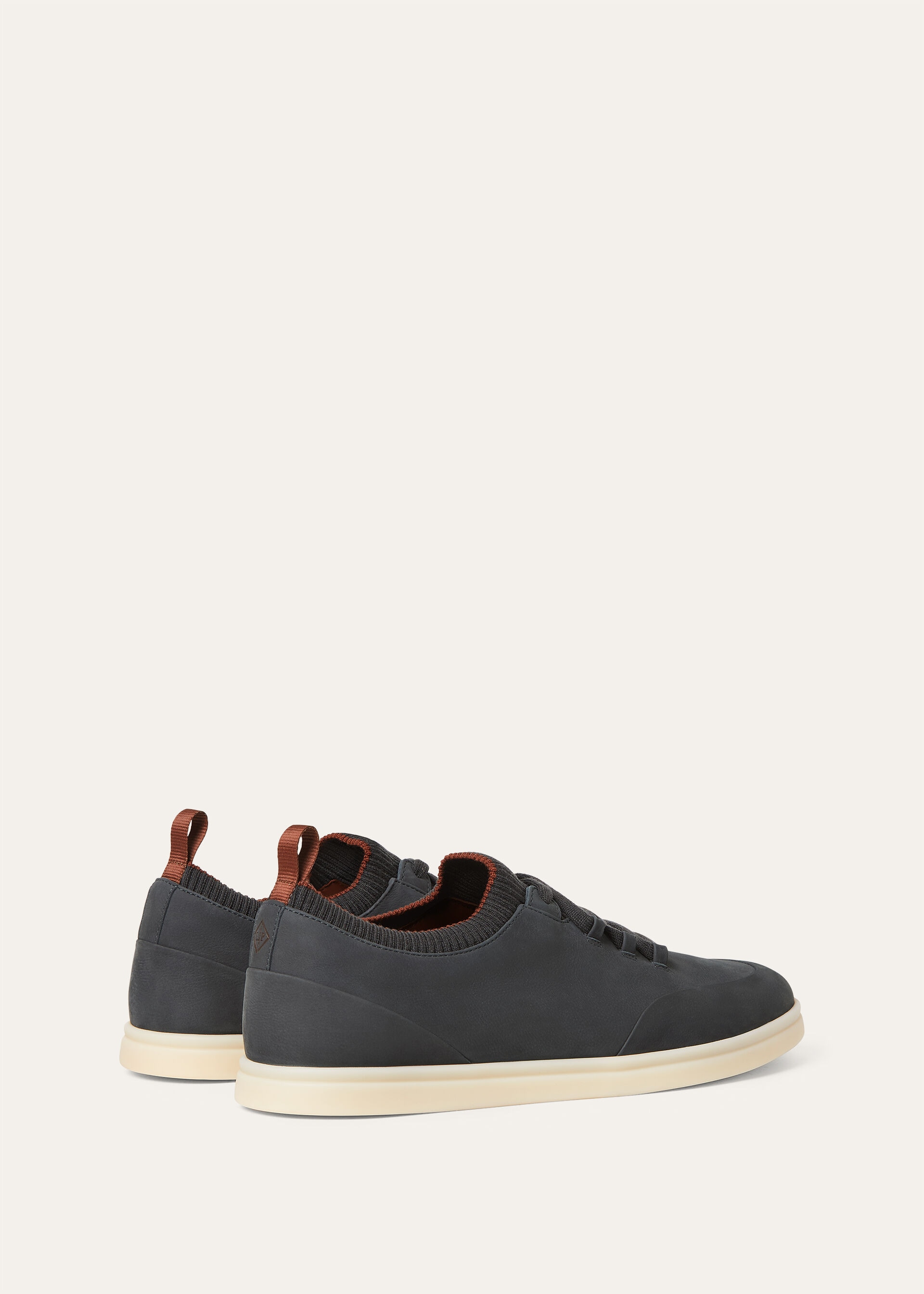 SOHO WALK GRAINED NABUK
