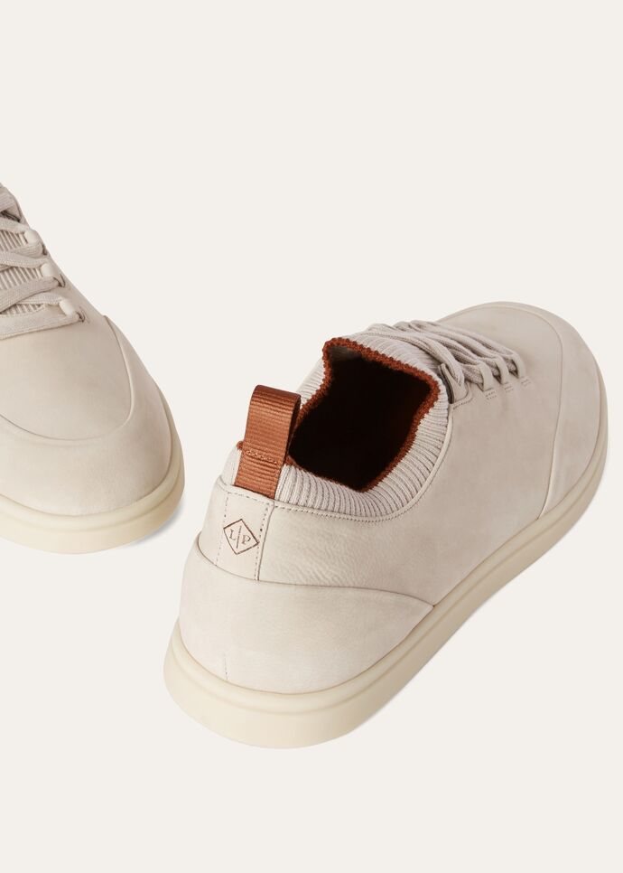 Soho Walk Sneaker
