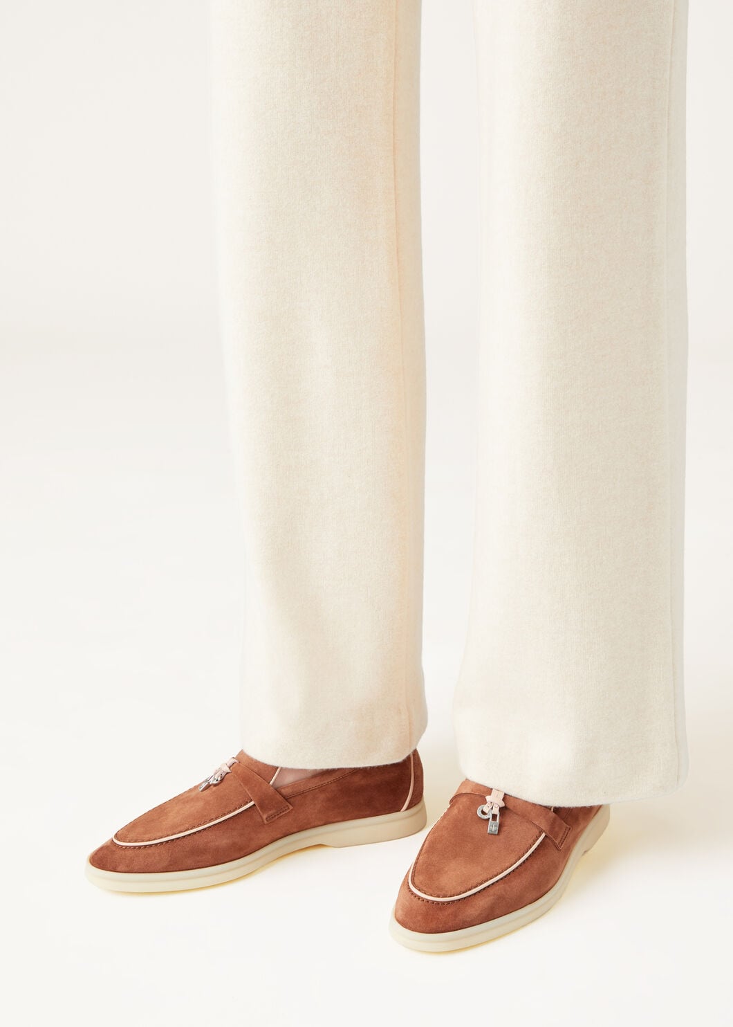 Summer Charms Walk Loafer Suede Suede Goatskin Rocky Road Loro Piana AE