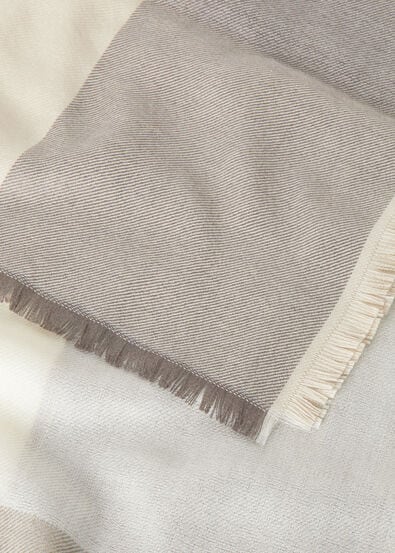 CARRE' QUADRILATERO DEL SILENZIO CASH SILK