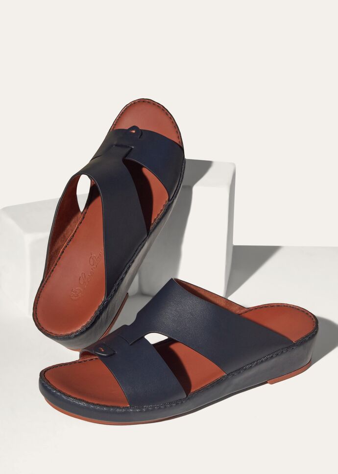 NEW BUCKLE WALK SANDAL CALF_FAL9928_W000_4