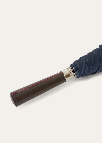 WALKING LARGE UMBRELLA