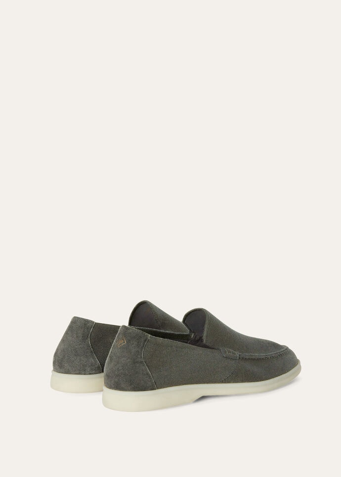 Summer Knitted Walk Wish® Wool Green Fog | Loro Piana FR Summer Knitted Walk Wish® Wool Green Fog | Loro Piana FR