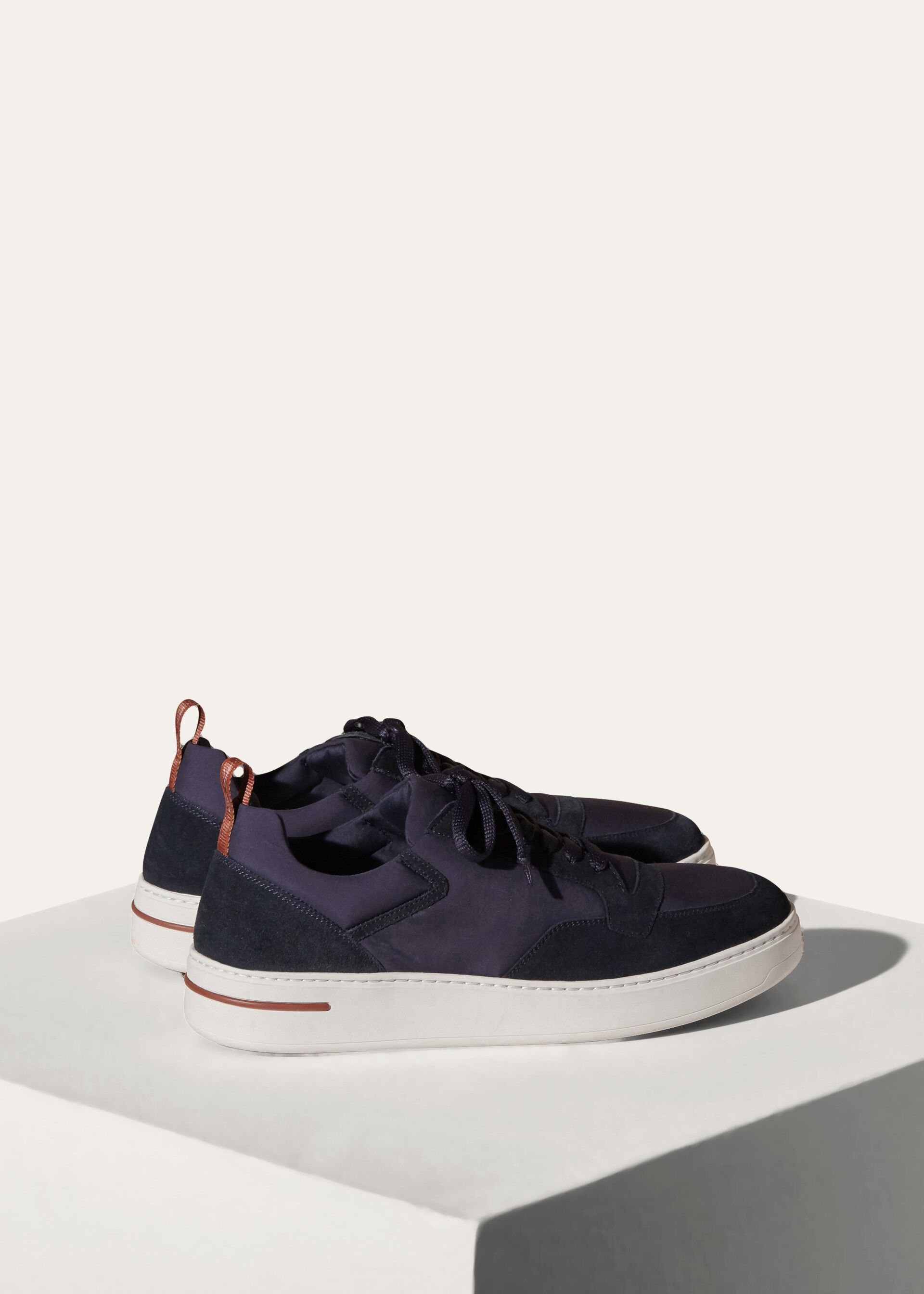 NEWPORT WALK WIND SUEDE