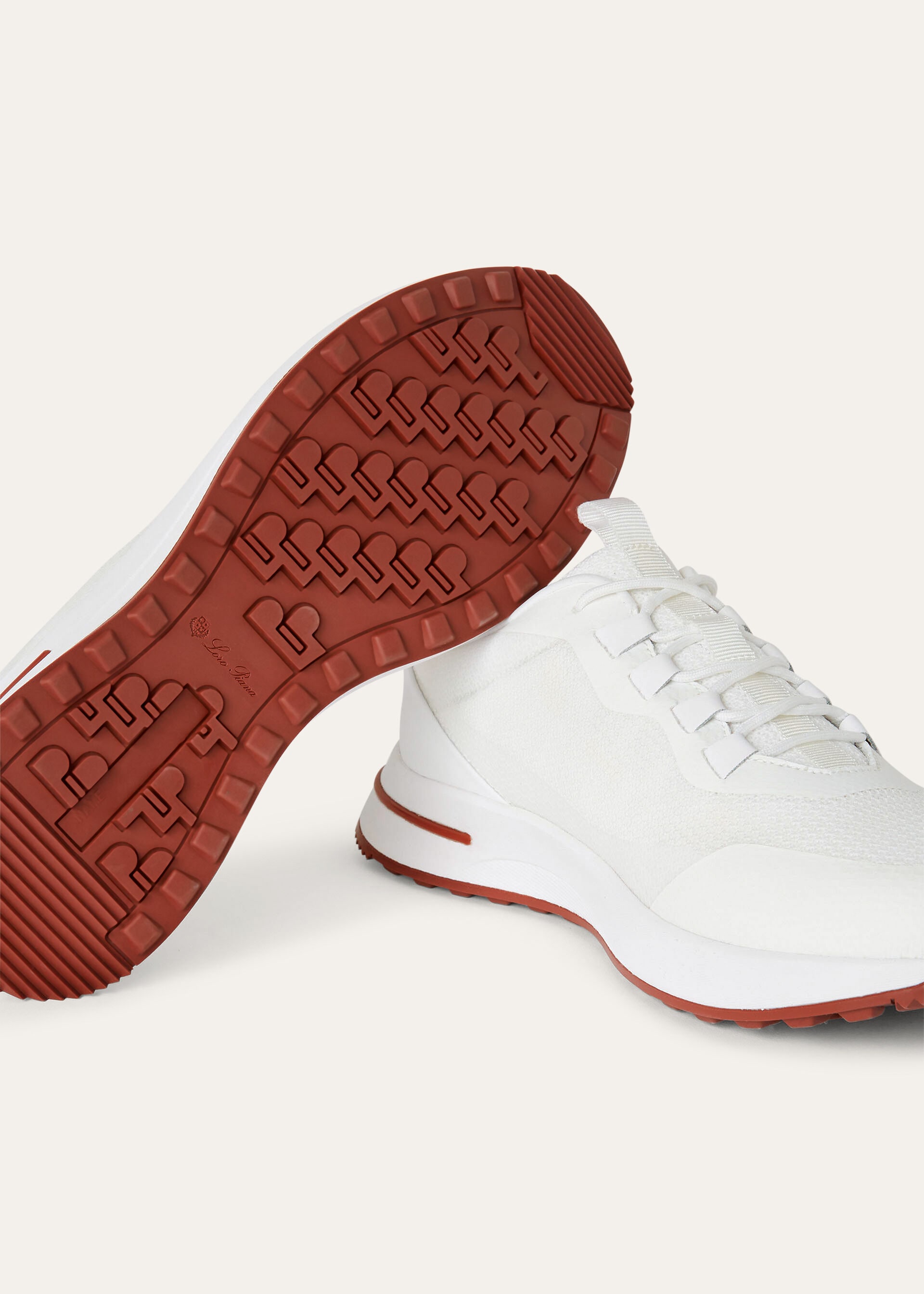 WEEK_END WALK EVO PERFORMANCE MESH TECHNICAL FILM