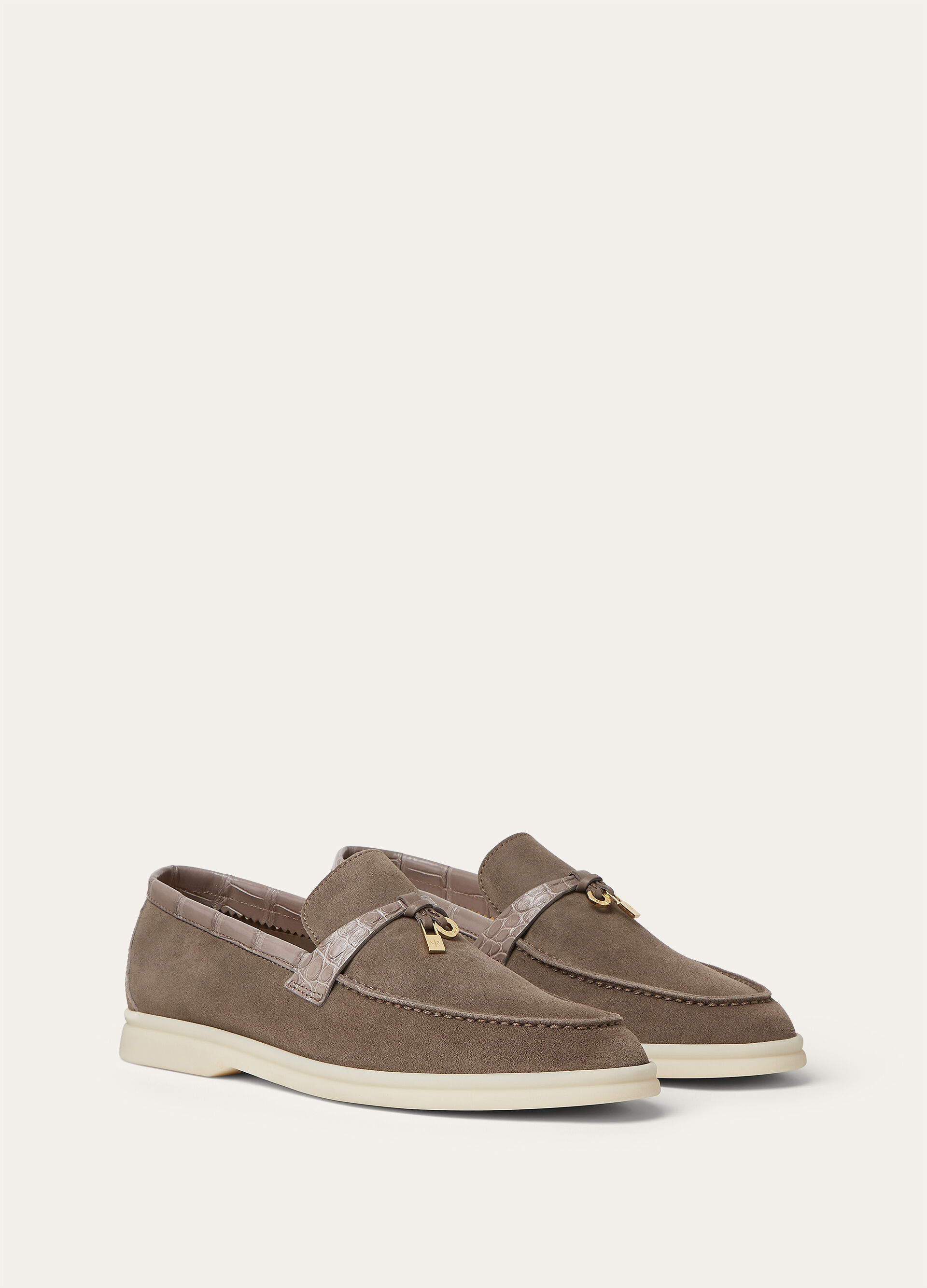 SUMMER CHARMS WALK SUEDE ALLIGATOR