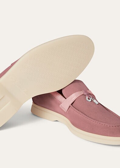 SUMMER CHARMS WALK SUEDE ALLIGATOR