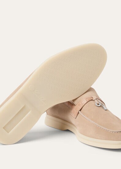 SUMMER CHARMS WALK SUEDE ALLIGATOR