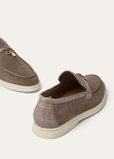 SUMMER CHARMS WALK SUEDE ALLIGATOR