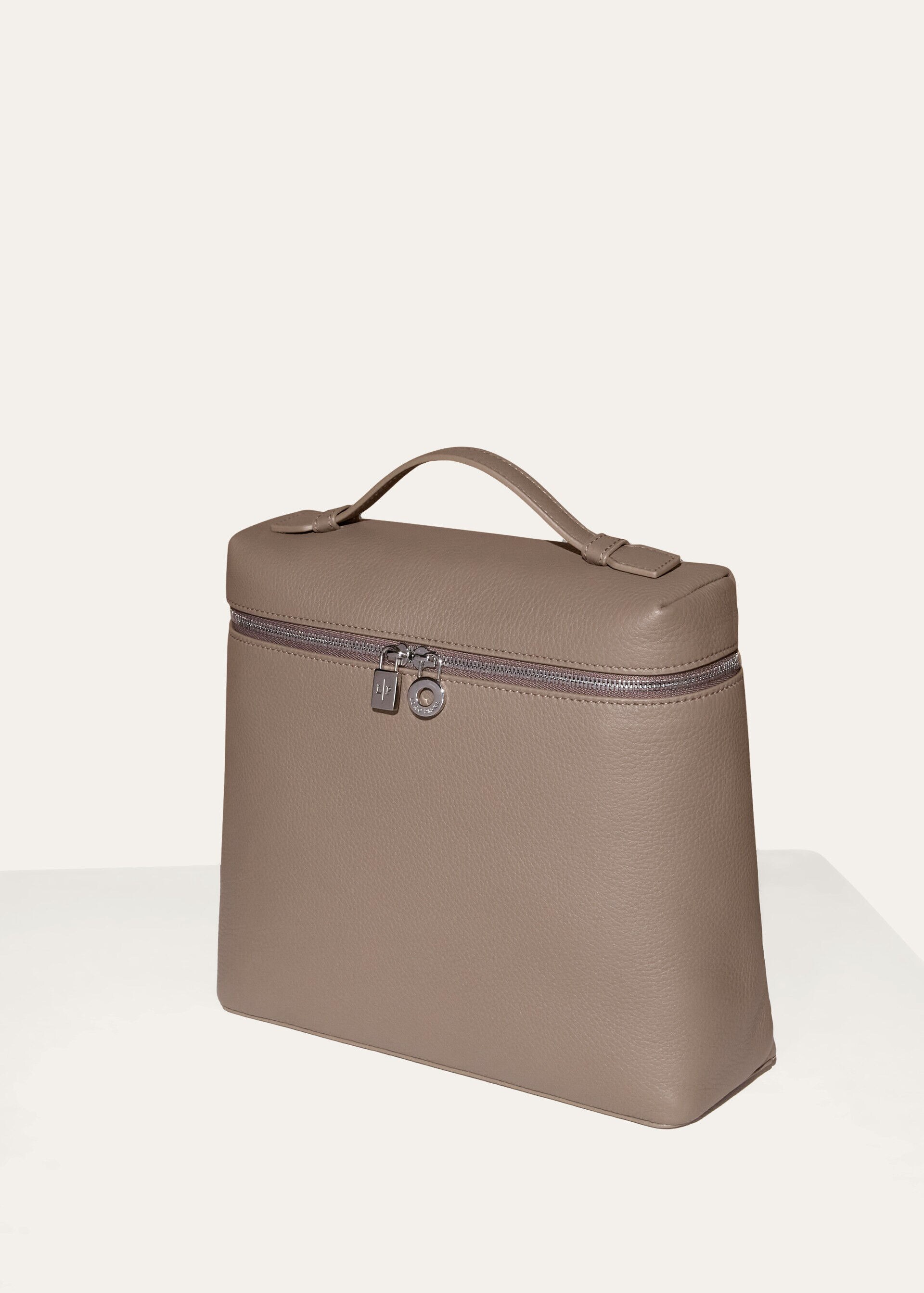 EXTRA POCKET BACKPACK L23,5 TENDER CALF