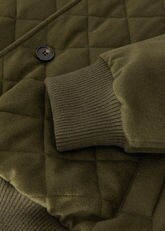 FAM7690_5715_THUMBNAIL