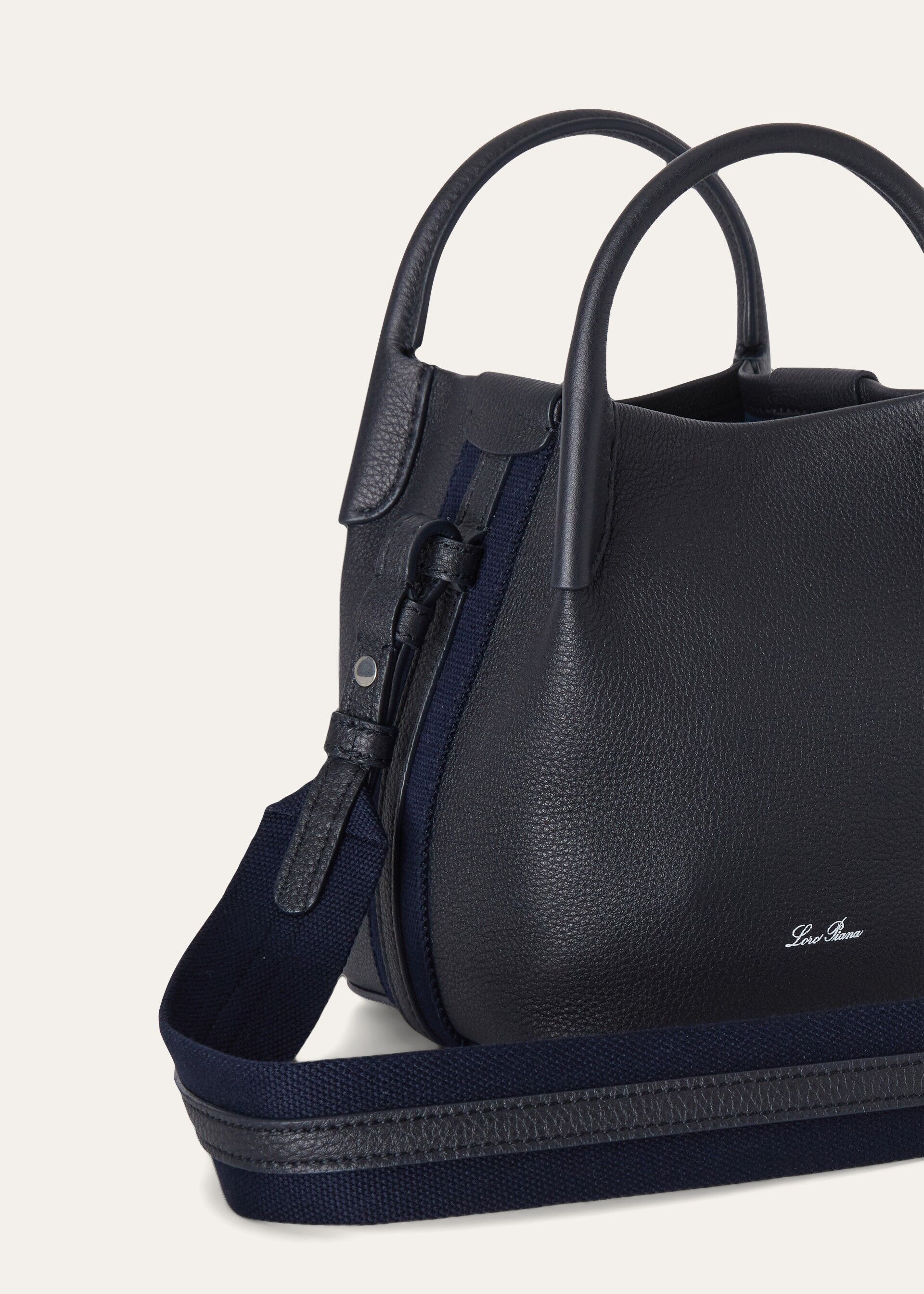 BALE MICRO FINE GRAINED LEATHER M0JA