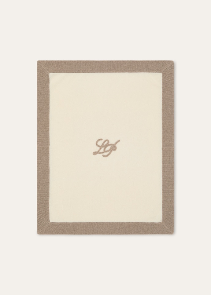 LOVELY BLANKET BABY CASH GG 7_FAM8881_B3DH_NR_1