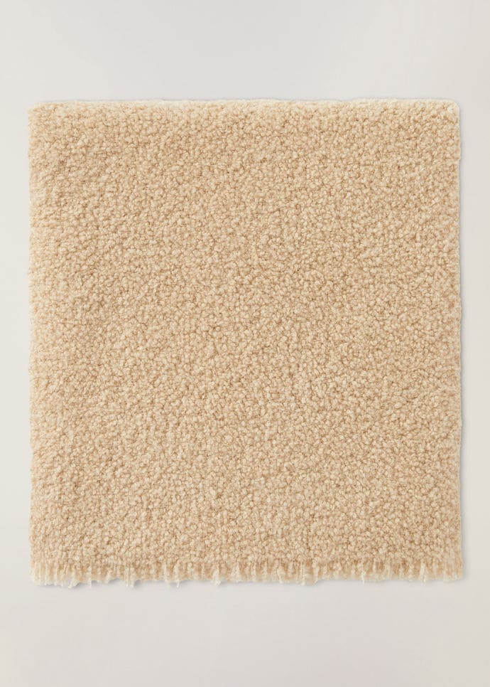 Fluffy Scarf-Silk, Camel