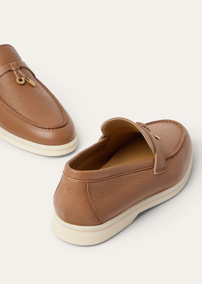 SUMMER CHARMS WALK 13 DEER