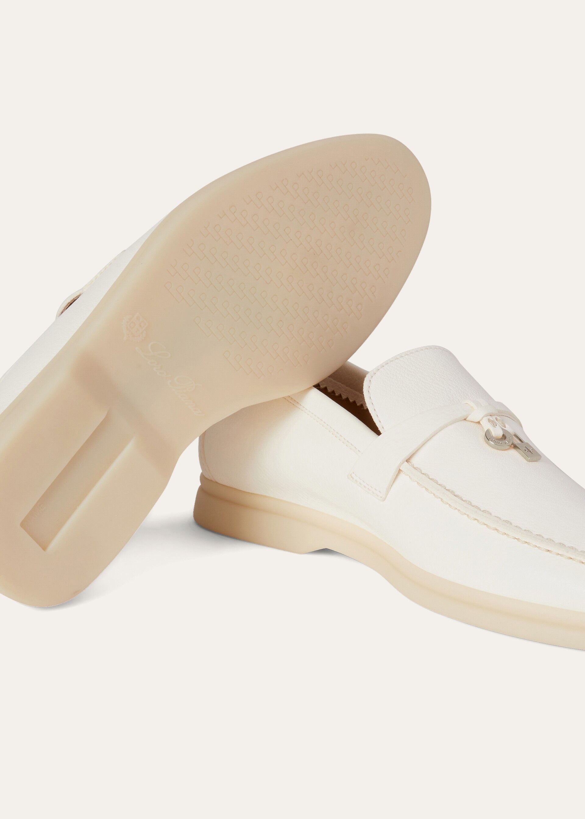 SUMMER CHARMS WALK 13 DEER