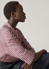 FAM9831_F4D8_THUMBNAIL