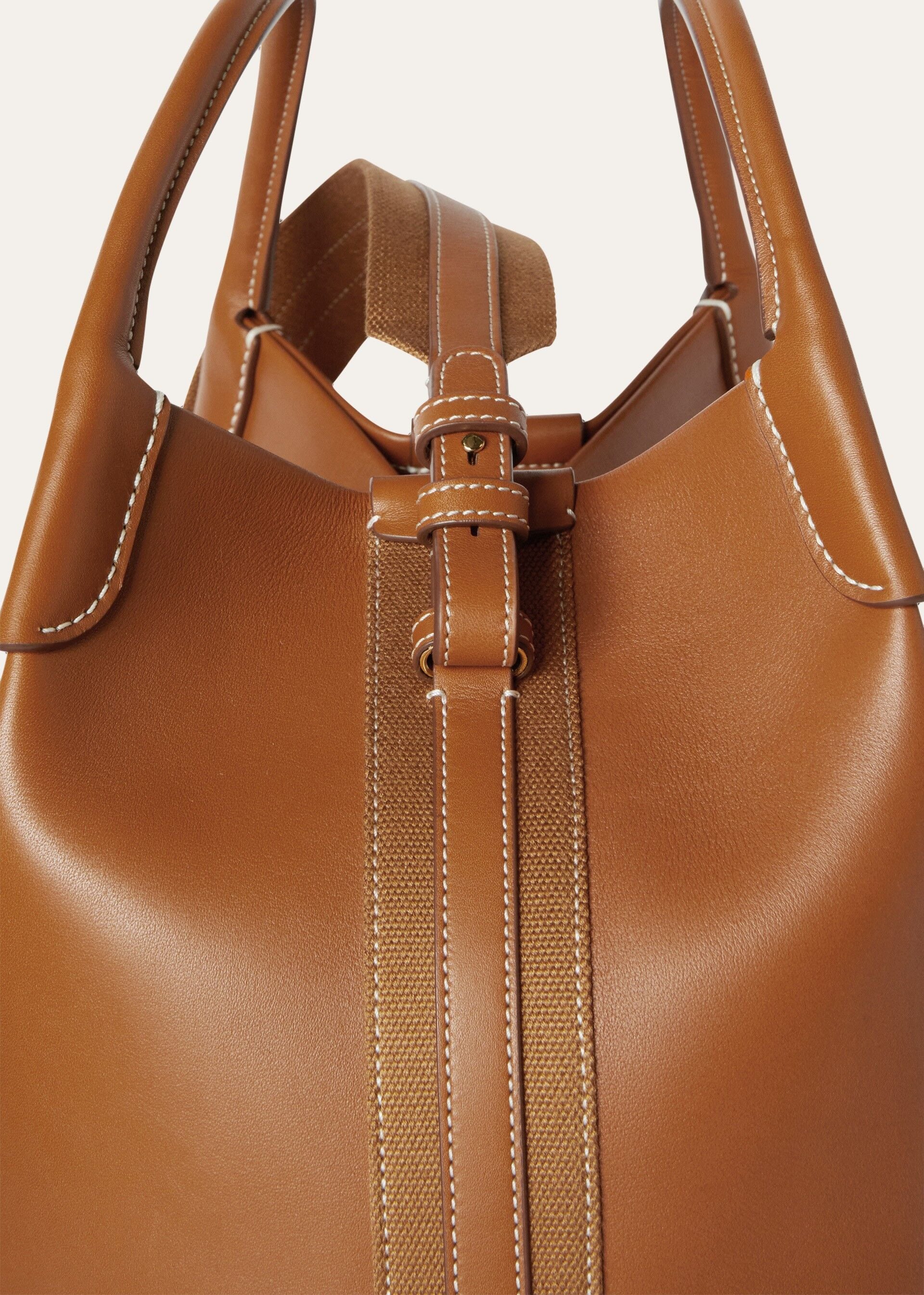 BALE LARGE ROUNDED LEATHER