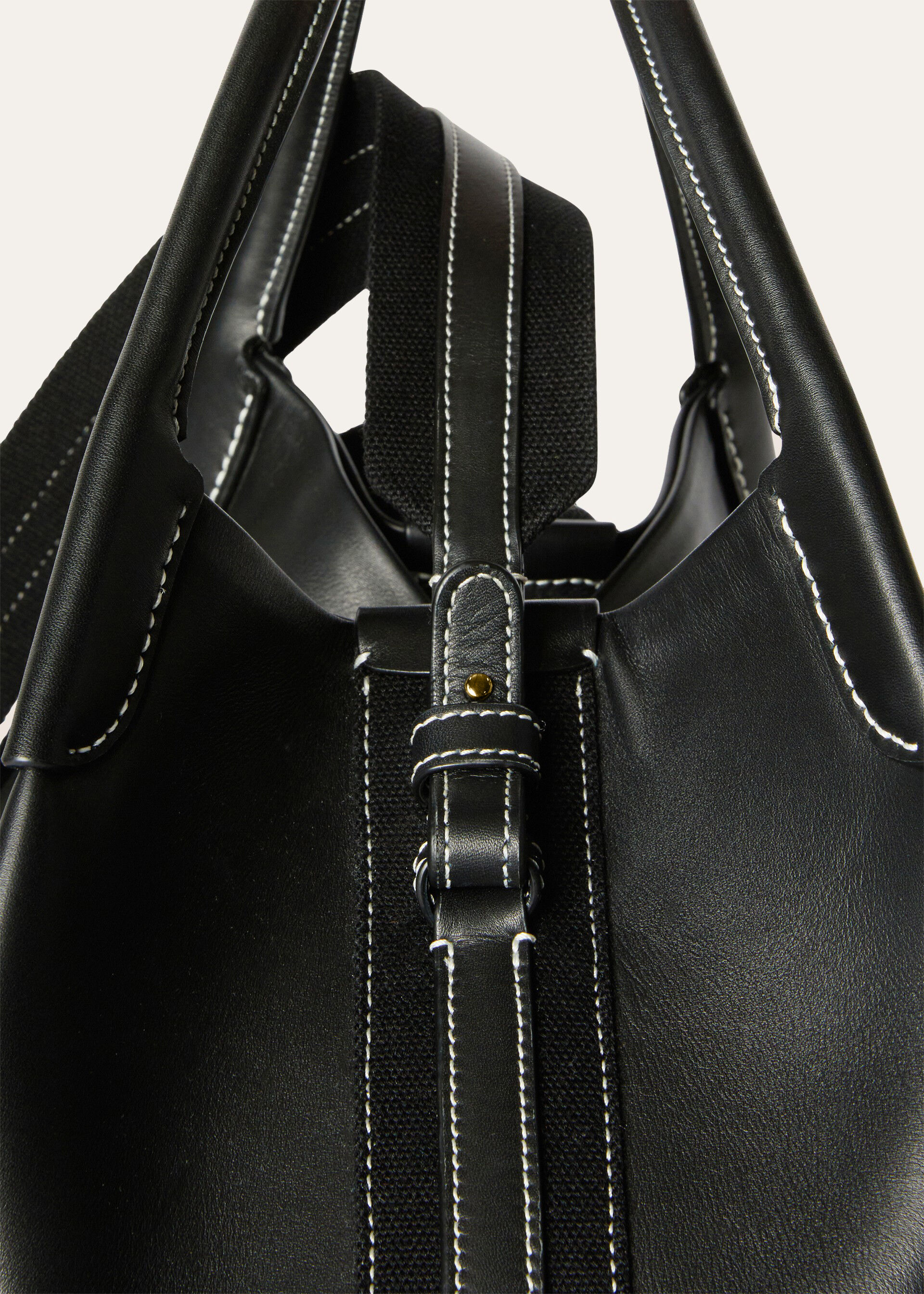 BALE LARGE ROUNDED LEATHER