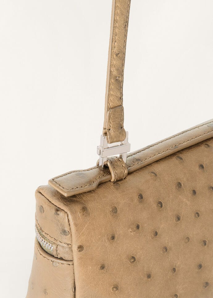 EXTRA POCKET L19 OSTRICH SADDLE FINISH_FAN1035_D331_NR_4