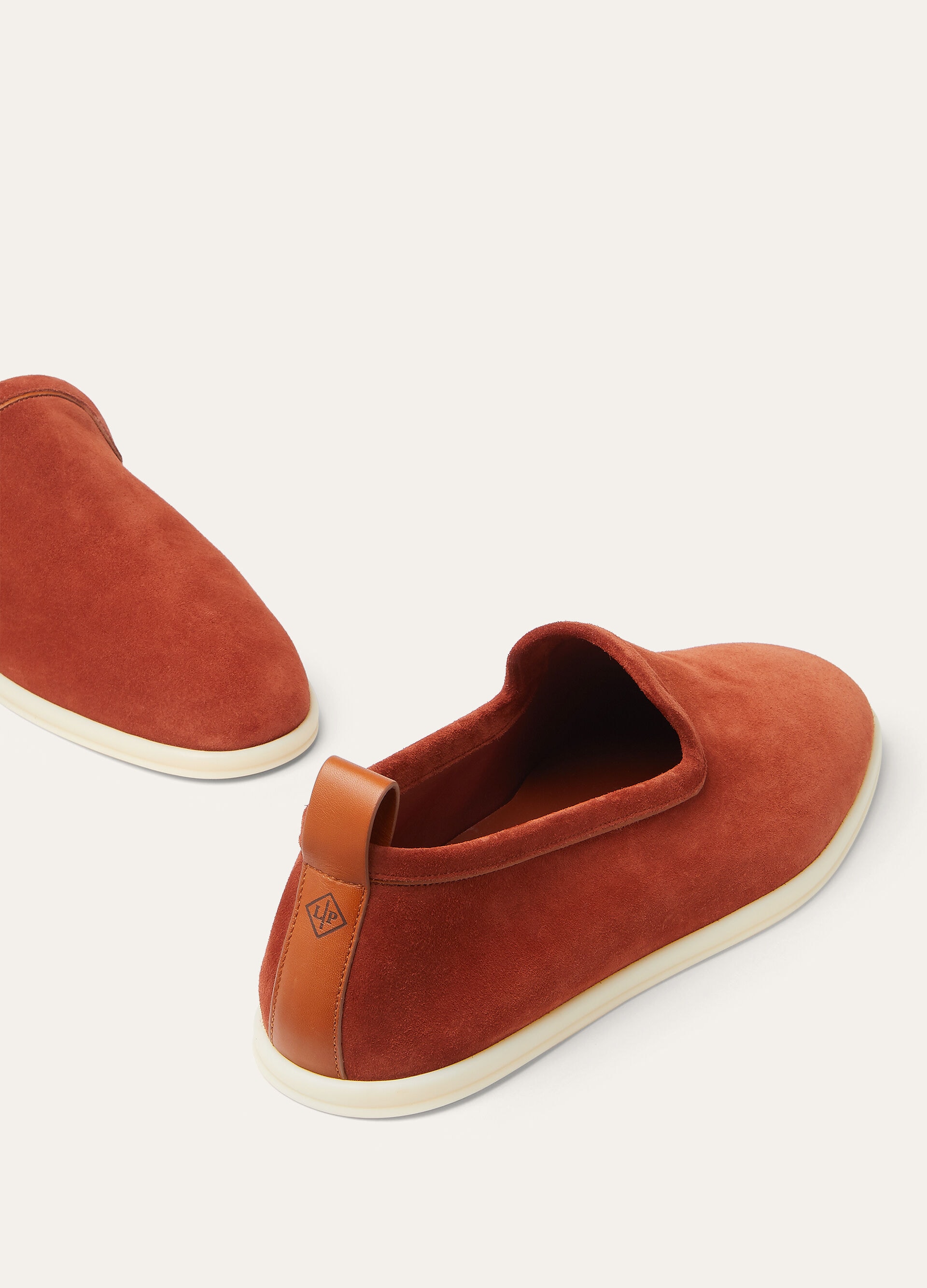 VENICE WALK FLAT SUEDE