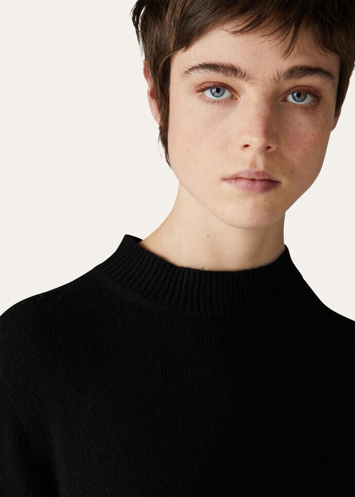 Queenstown Dress in Cashmere Black Loro Piana