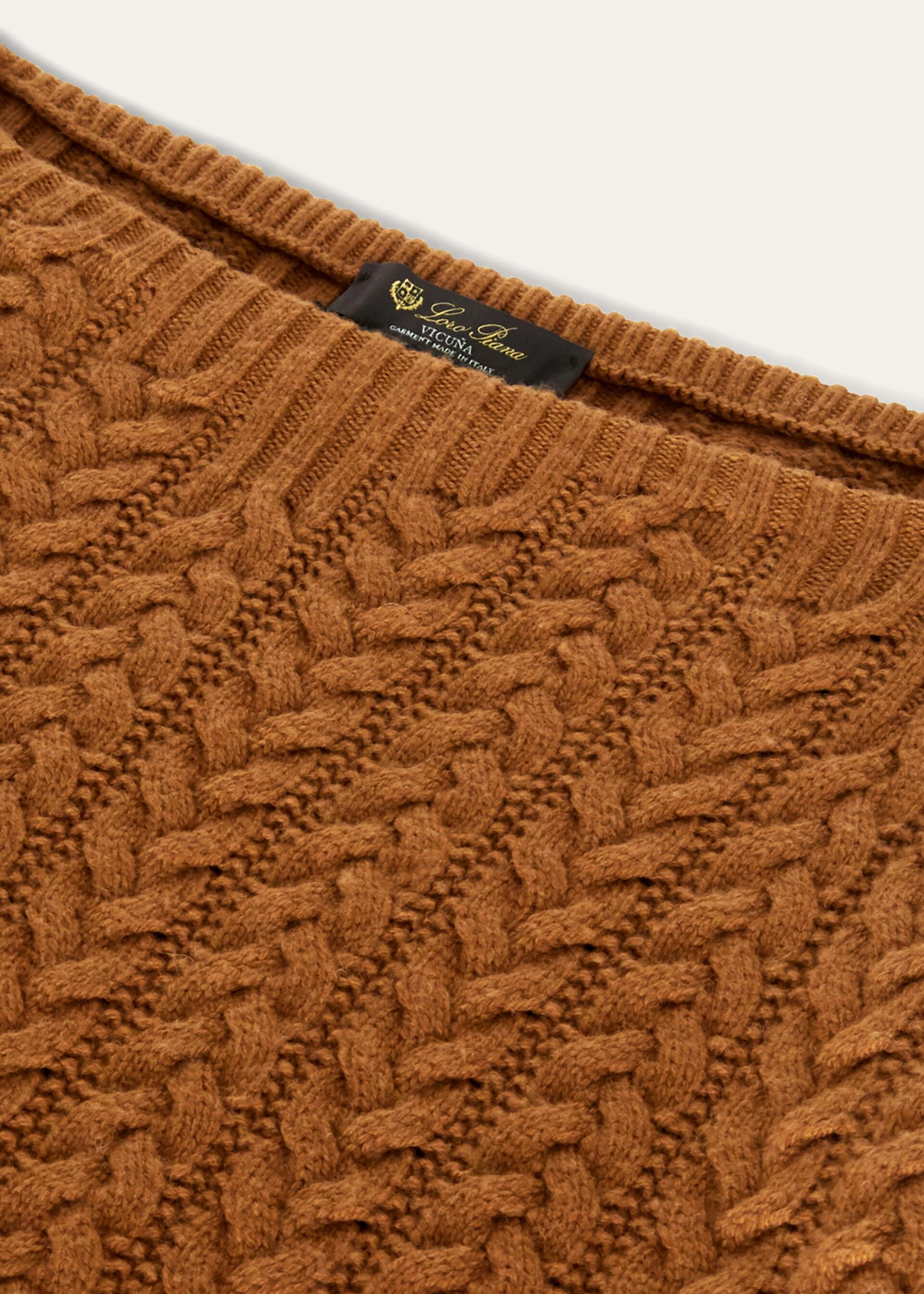 BARCHETTA VICUNA BRAIDED