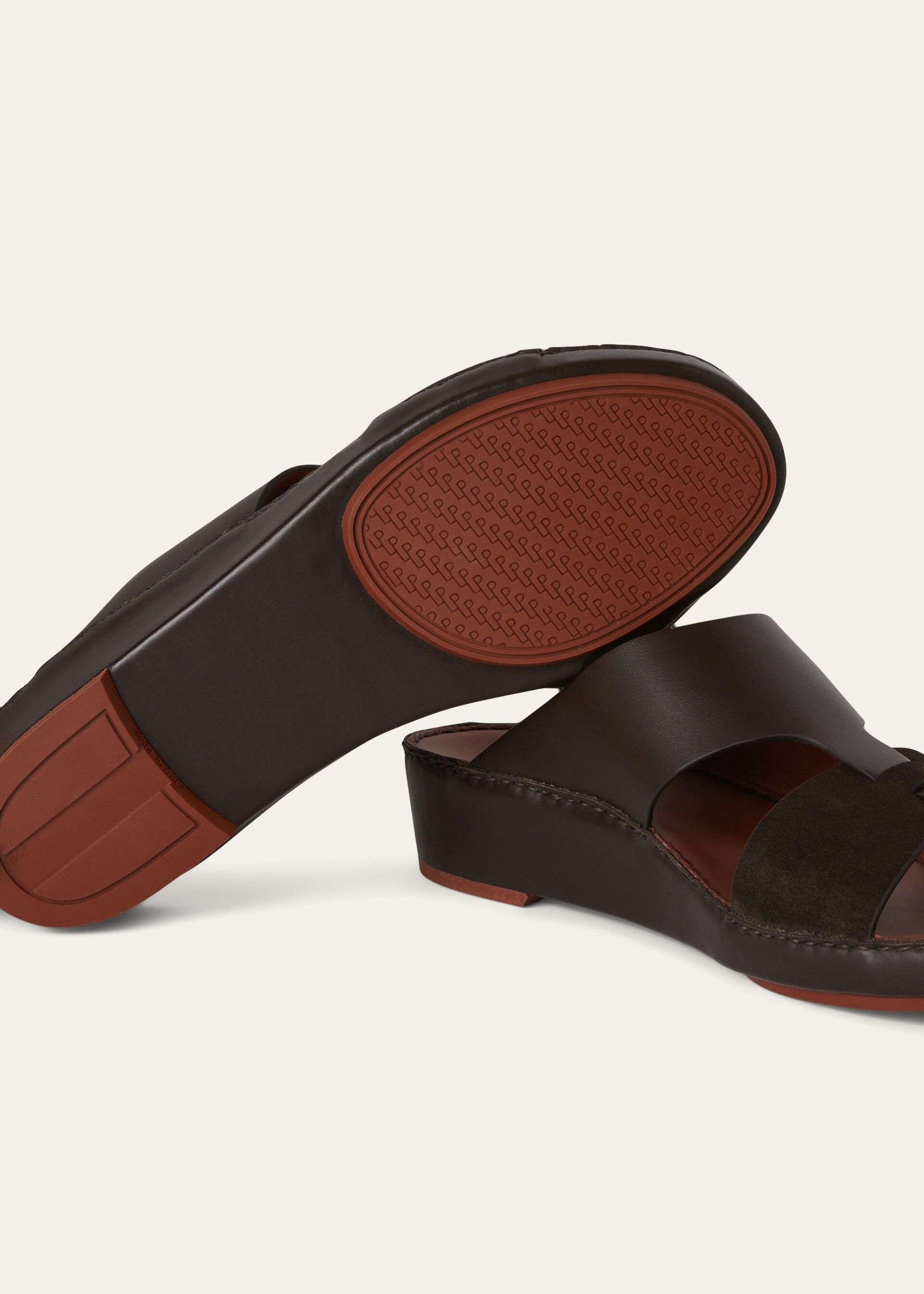 NEW BUCKLE  WALK SUEDE CALF