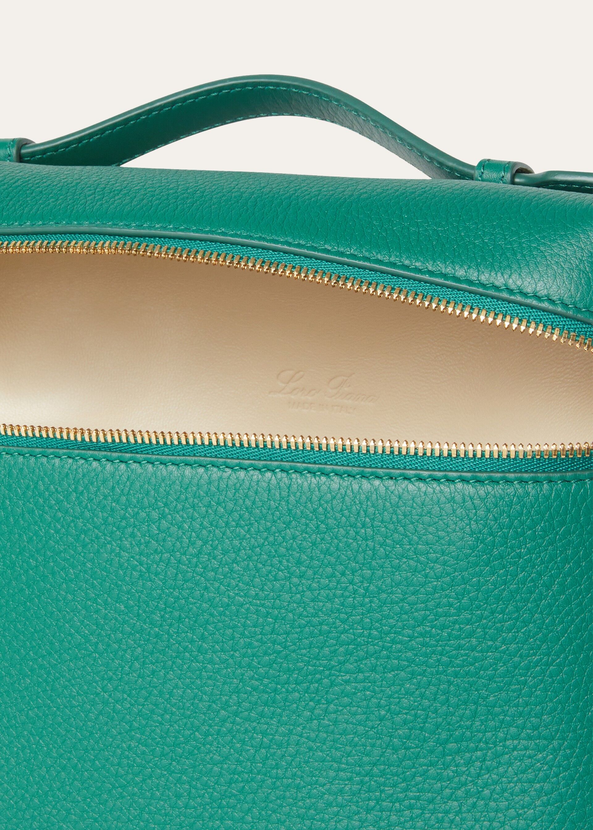 EXTRA POCKET L23.5 BACKPACK TENDER CALF