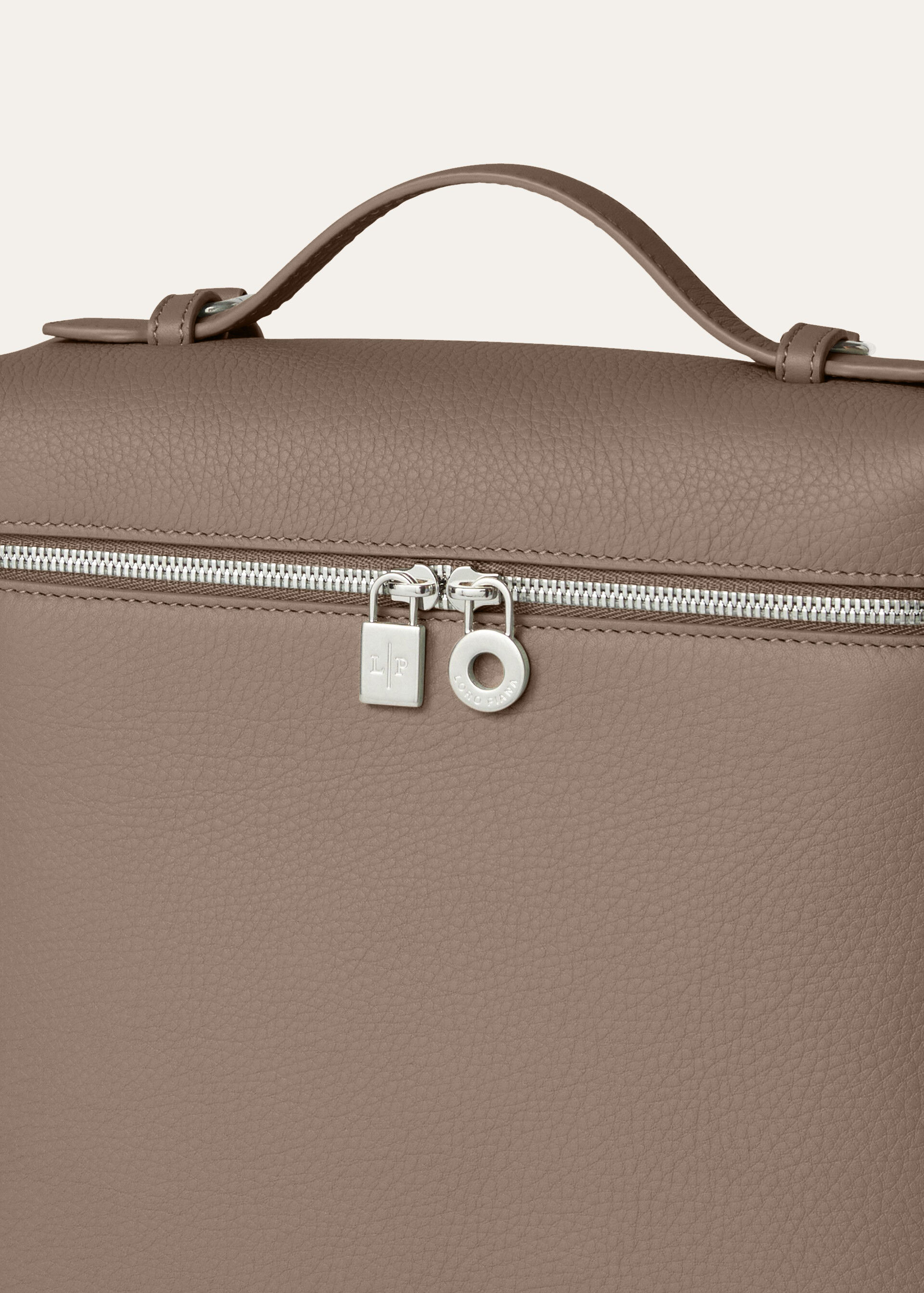 EXTRA POCKET L23.5 BACKPACK TENDER CALF