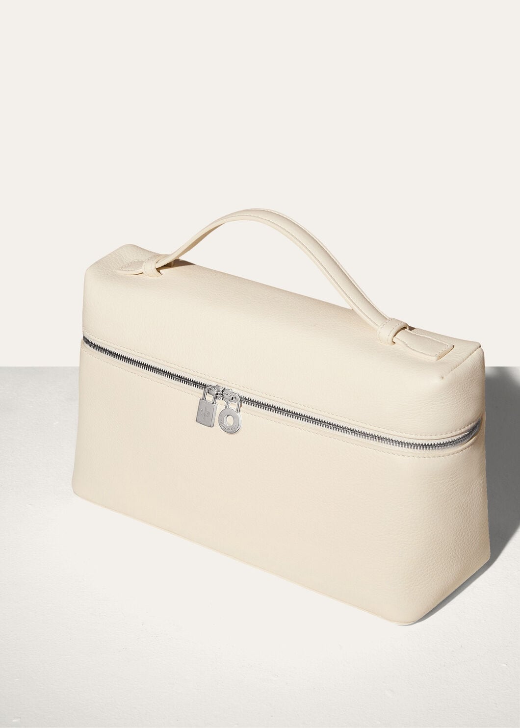 Extra Pocket L27 Grained Calfksin Whisper White/Antique