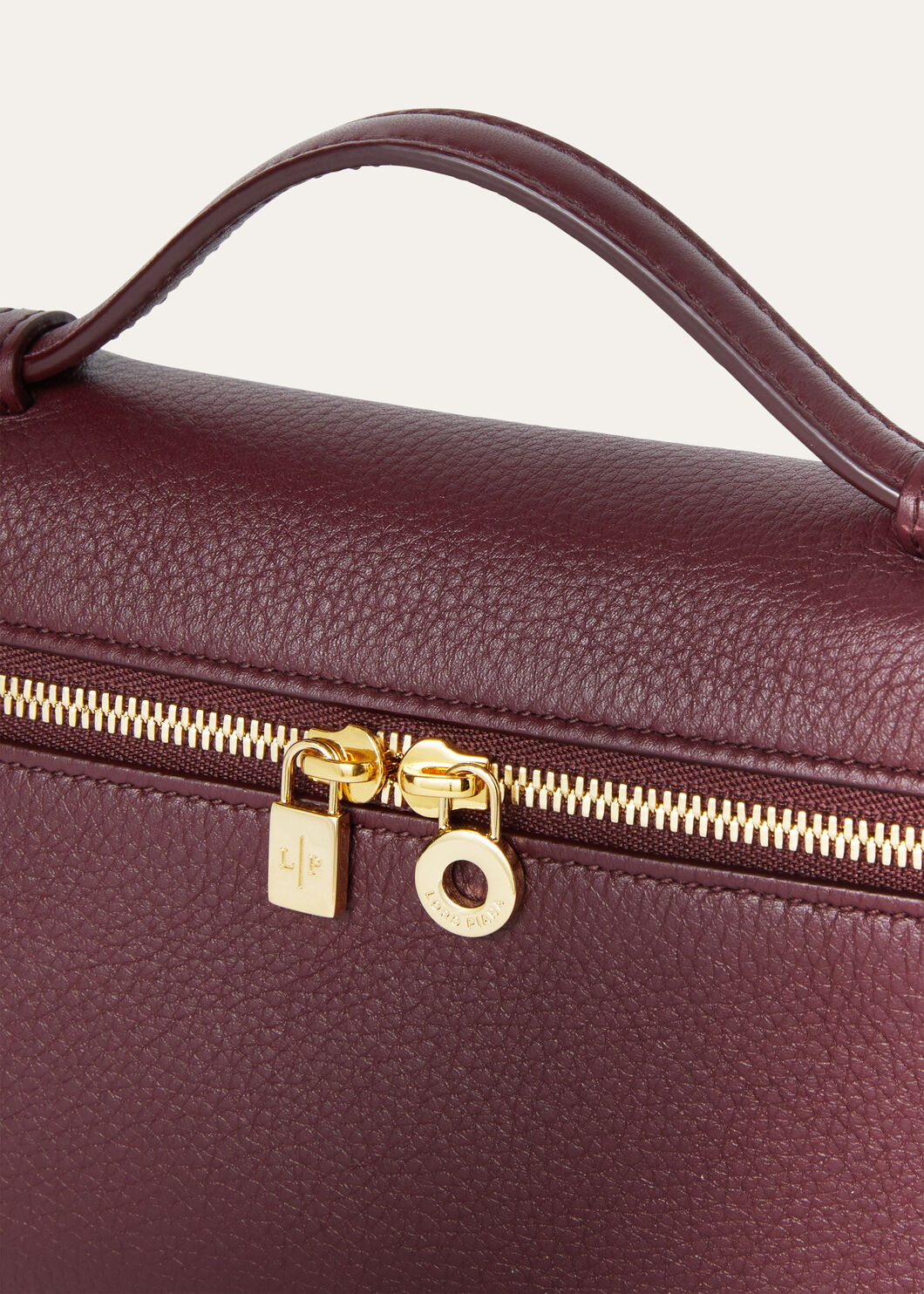Extra Pocket L19 Grained Calfskin Azuki Beans/Sun Gold Extra Pocket L19 Grained Calfskin Azuki Beans/Sun Gold