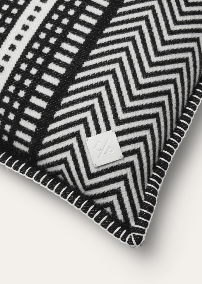 PILLOW ATACAMA_FAN4230_F6DZ_NR_2