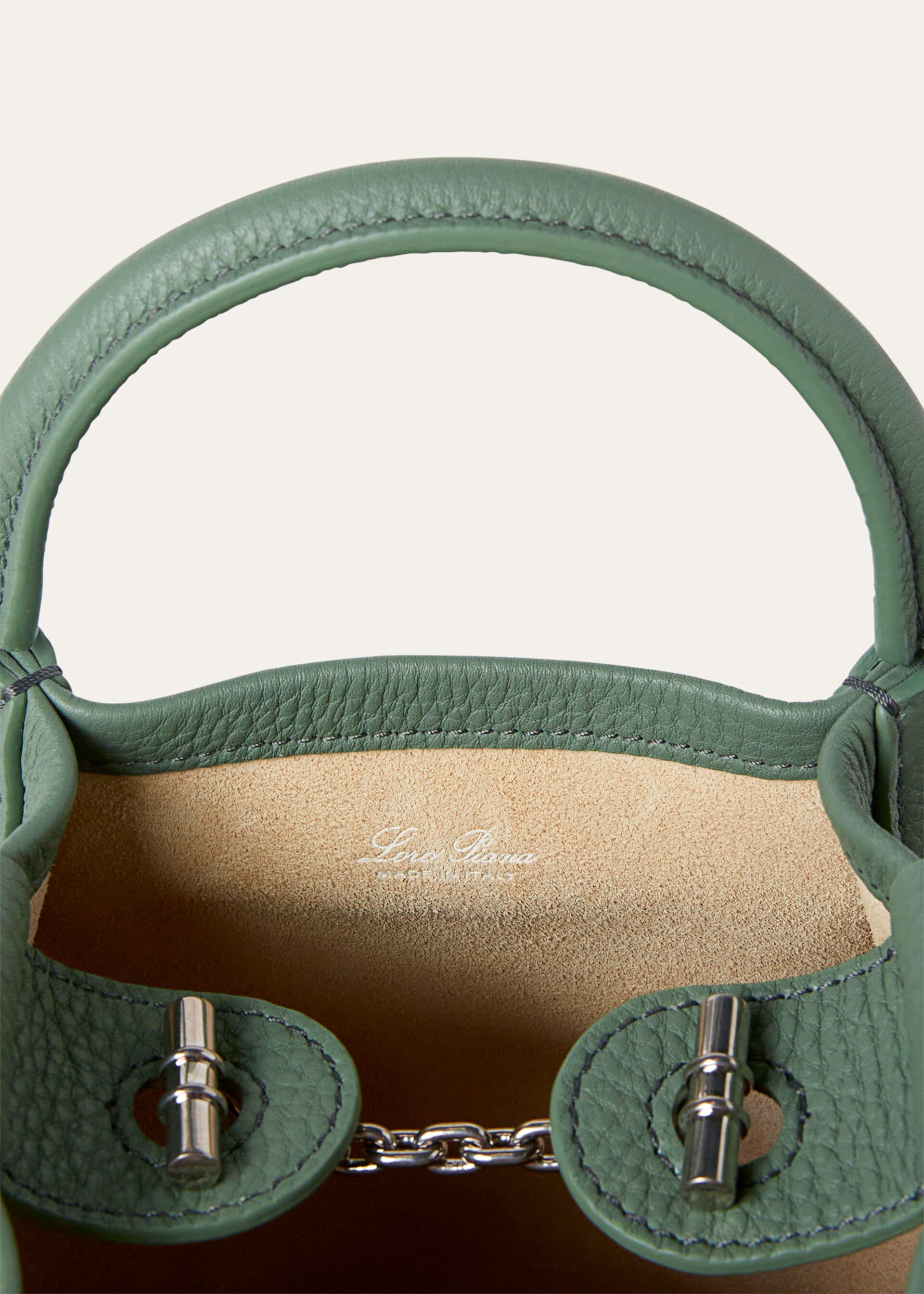 BALE MICRO FINE GRAINED LEATHER
