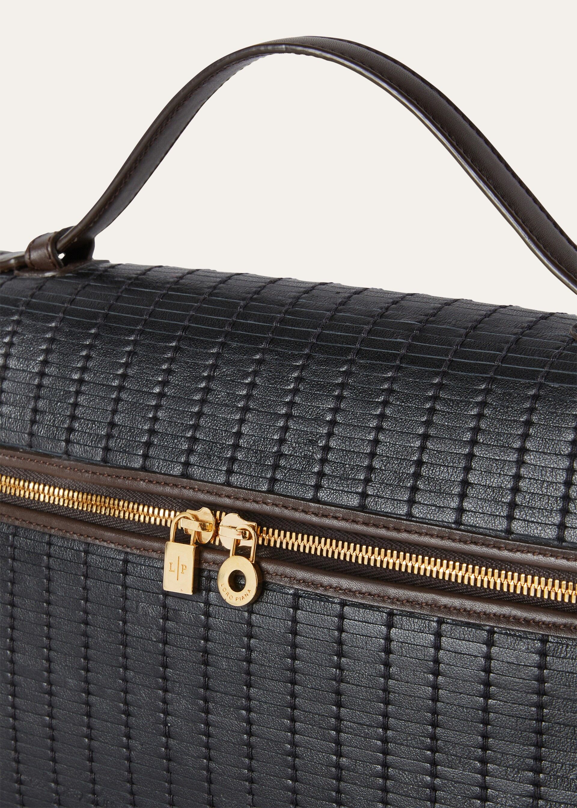 EXTRA POCKET L27 L.CALF WOVEN\SADDLE LEAT. 20AU